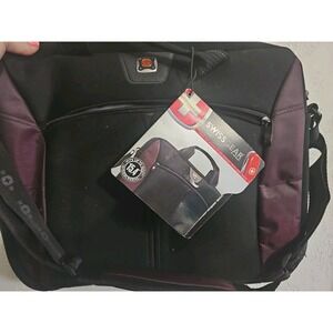 Slim case Laptop Sleeve Swiss Gear, in Black and Burgundy color with Straps.